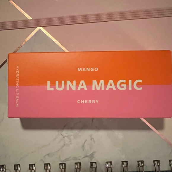 🆕LUNA MAGIC MANGO 🥭 + CHERRY 🍒 HYDRATING LIP BALM - Picture 2 of 7